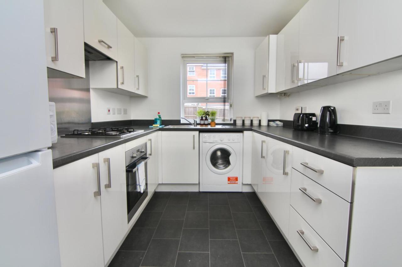Canalview House - Fully Furnished Coventry City Centre Home Eksteriør bilde