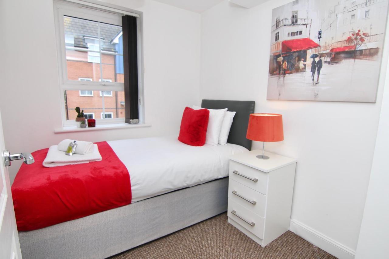 Canalview House - Fully Furnished Coventry City Centre Home Eksteriør bilde