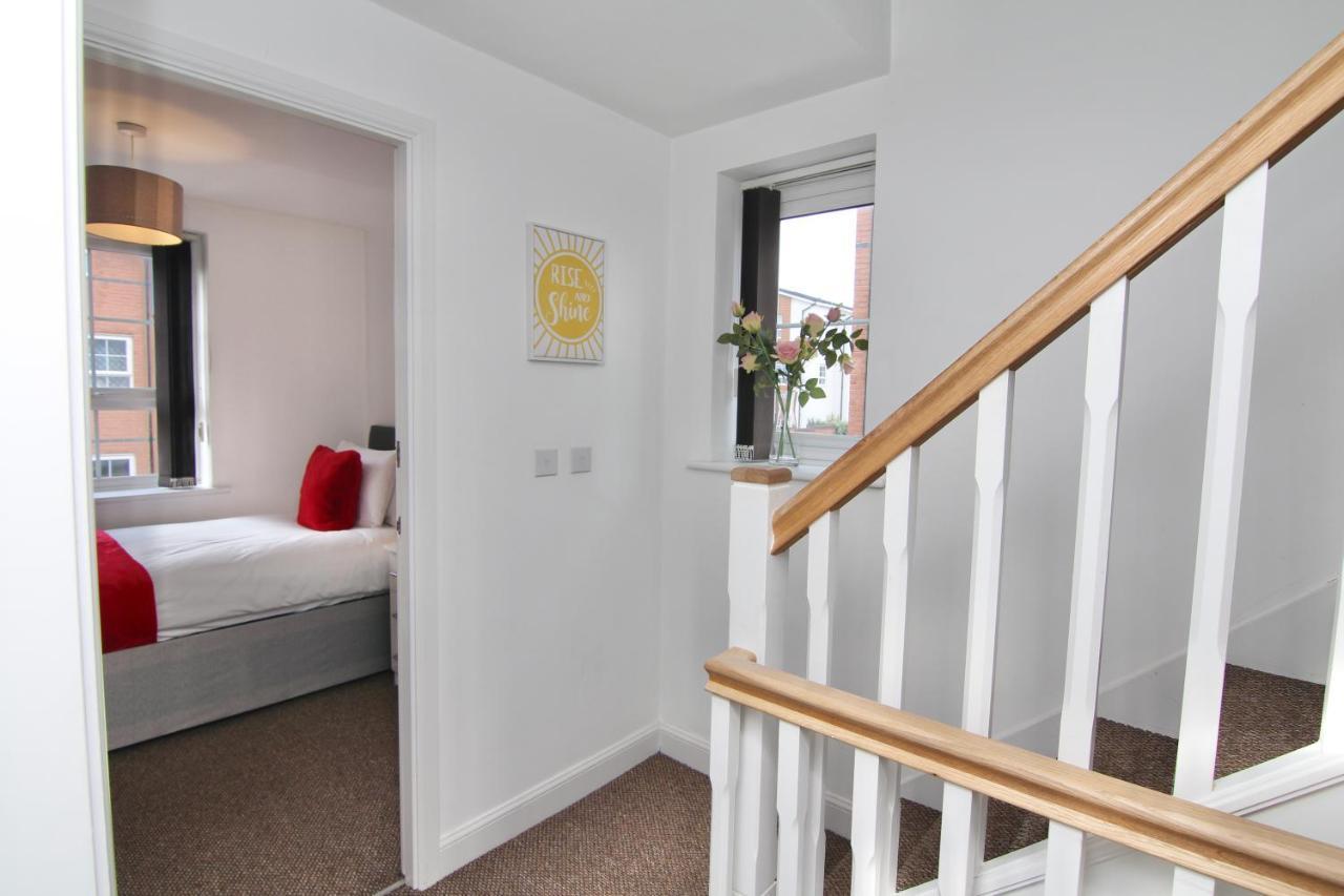 Canalview House - Fully Furnished Coventry City Centre Home Eksteriør bilde